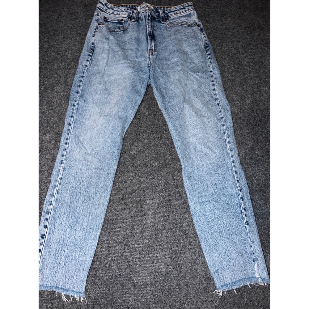 Abercrombie & Fitch Curve Love The Mom High Rise Jeans Light Wash 28 6R Raw Hem